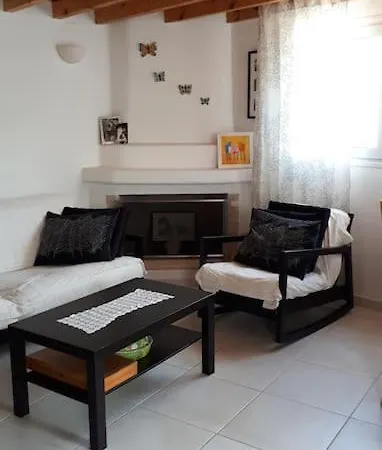 Katerina's Traditional House In Lefkes Village Διαμέρισμα Λεύκες